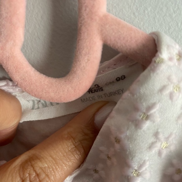 *SALE* Zara blouse (little toddler) - Picture 3 of 3